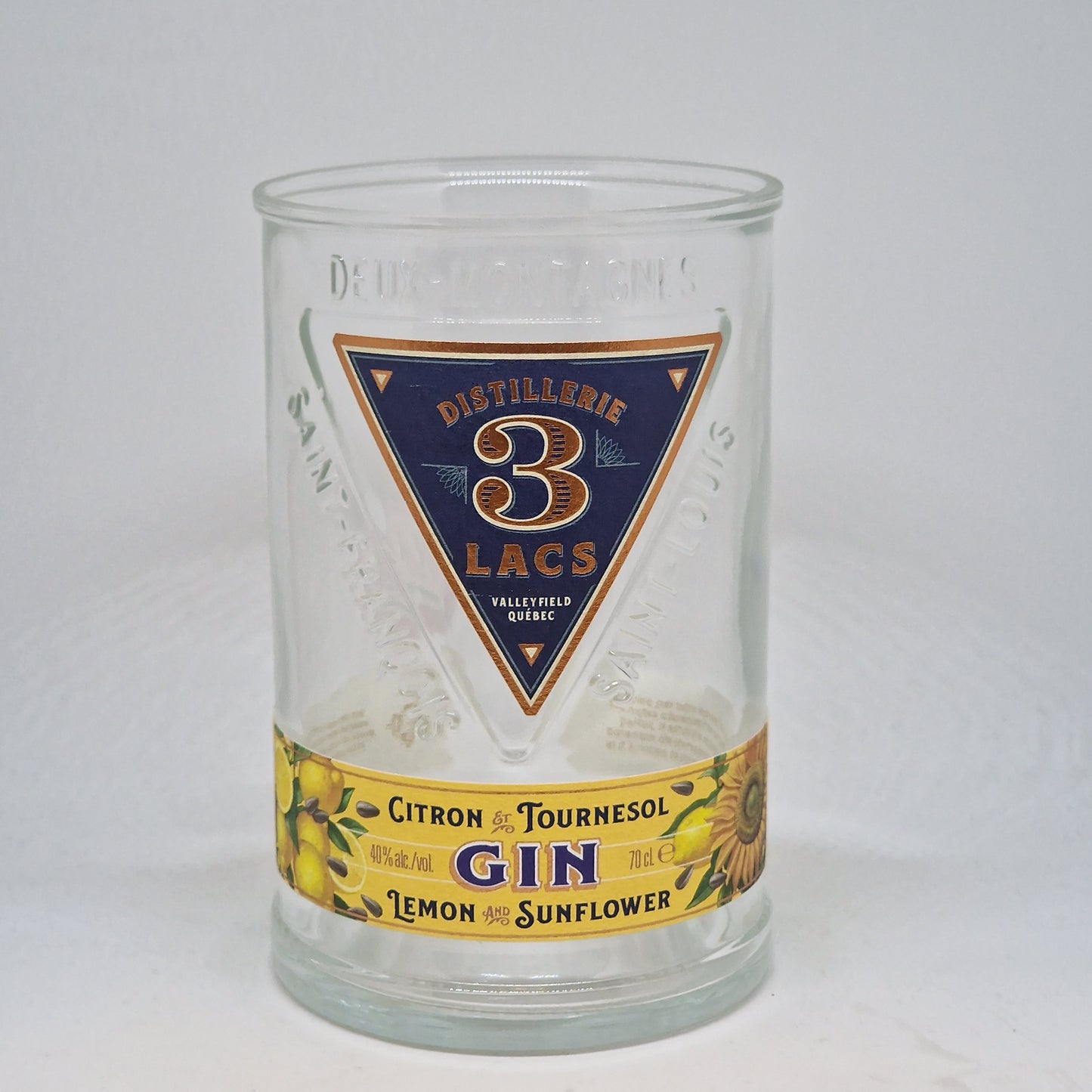 Distillerie 3 Lacs Gin Bottle Candle