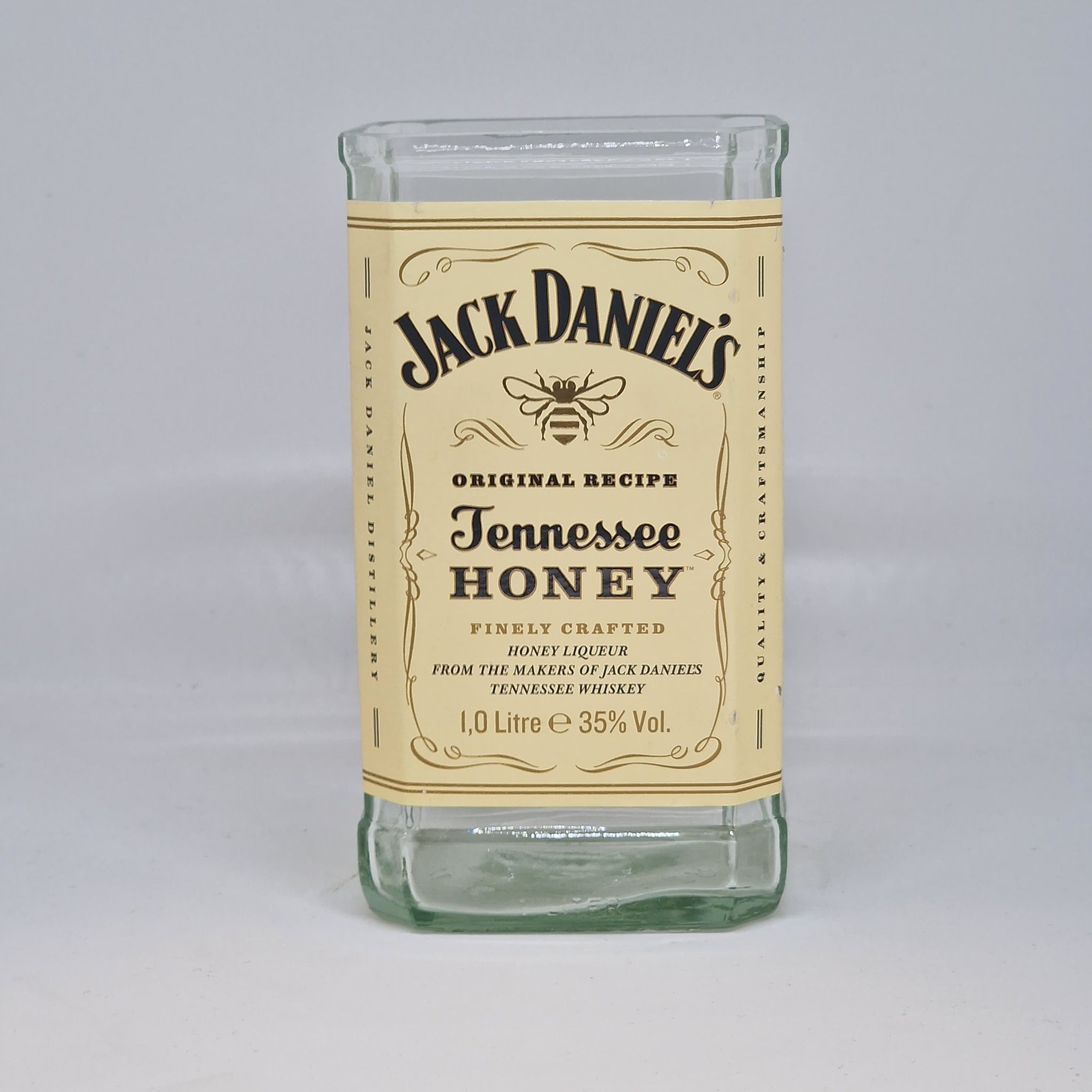 Jack Daniels Tennessee Honey Whiskey Bottle Candle 1L – Compass Candles &  Homeware Ltd